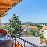 Apartman Larst