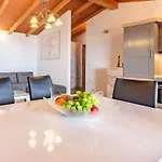 Apartman Larst Medulin
