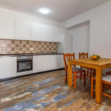 Appartement Larst Medulin