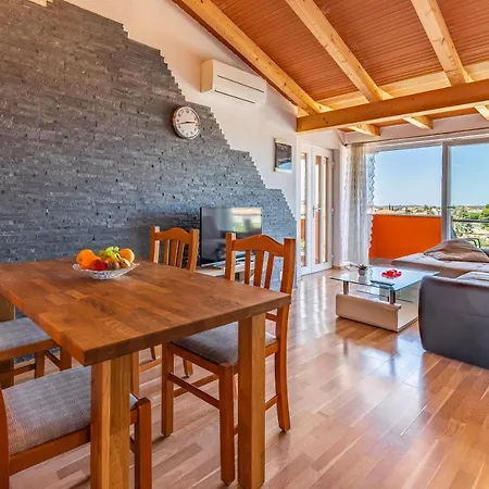 Larst Apartment Medulin
