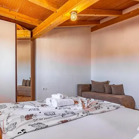 Larst Apartment Medulin