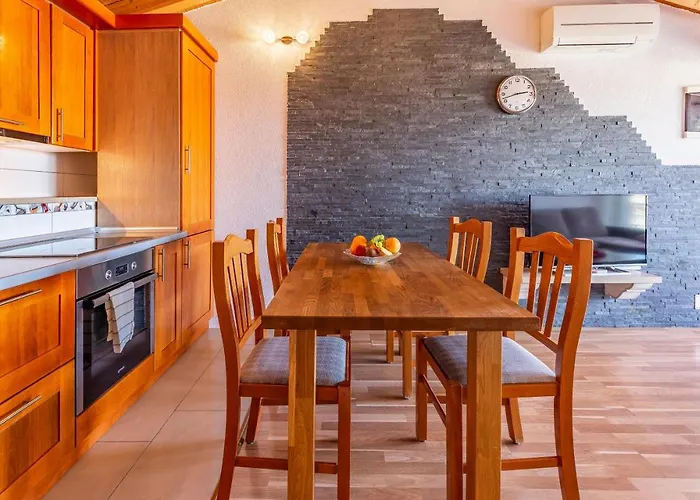 Larst Appartement *