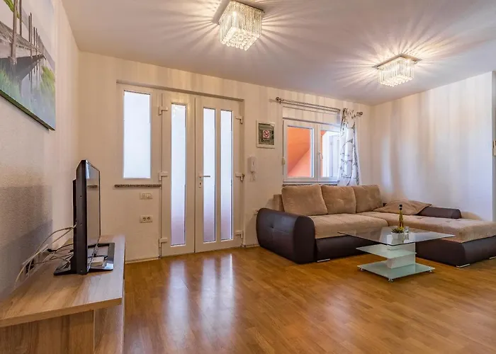 Larst Appartement *